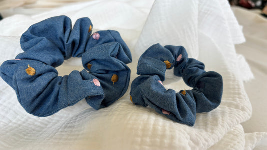 Scrunchie Jeansblau bunte Pünktchen