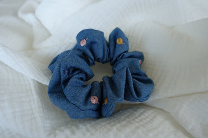 Scrunchie Jeansblau bunte Pünktchen