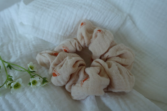 Scrunchie Sonnen in Sand