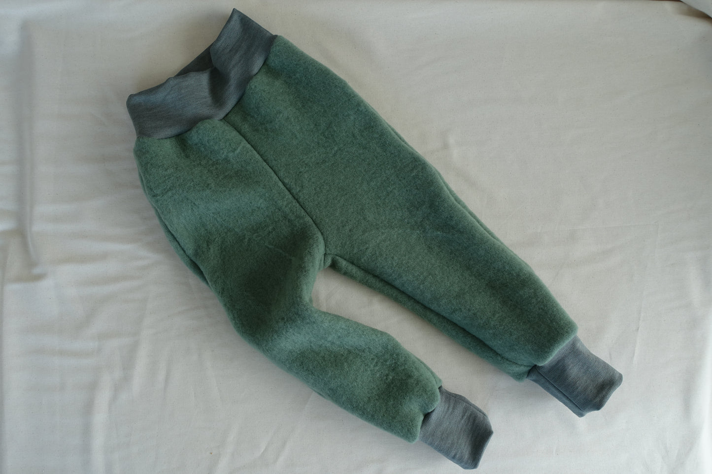 Wollflee­ce­hose aus Merinowolle (kbT, mulesingfrei)